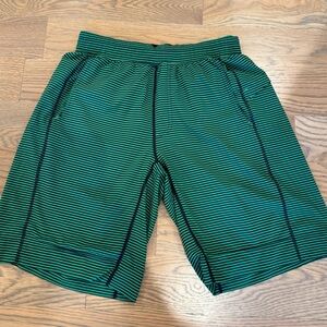 Lululemon Green Stripe 7in Shorts Medium